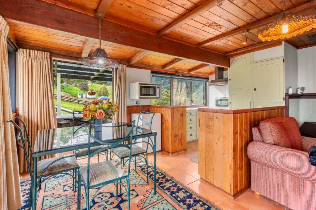 Chartre Manor B&B Thames Εξωτερικό φωτογραφία