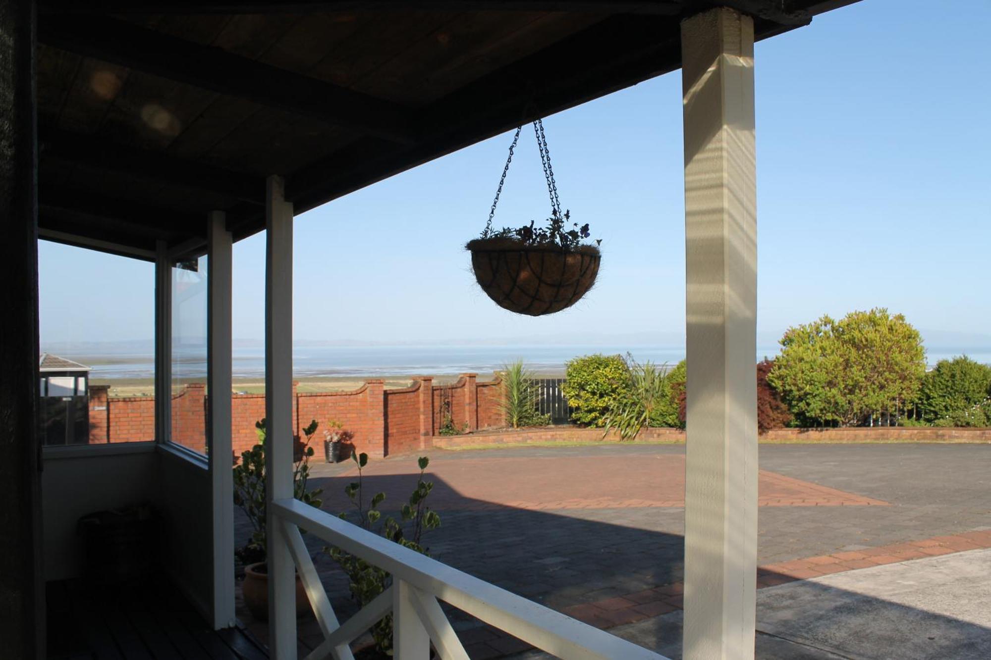 Chartre Manor B&B Thames Εξωτερικό φωτογραφία